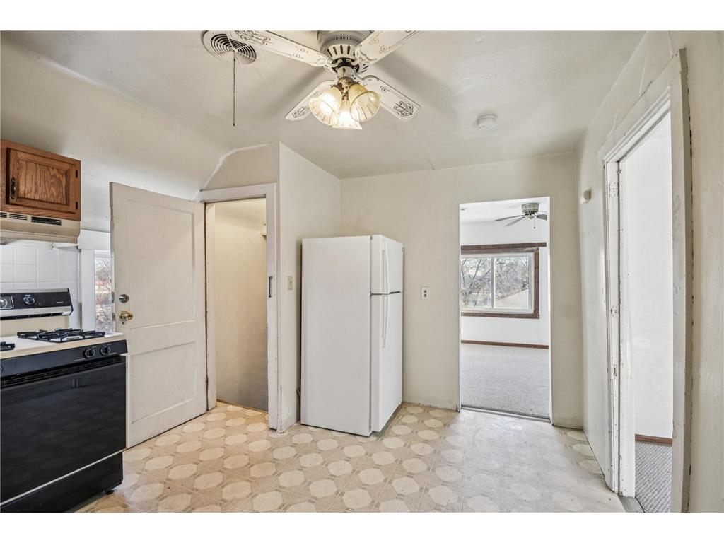 1417 Marion Street Saint Paul MN 55117 7056507 image10