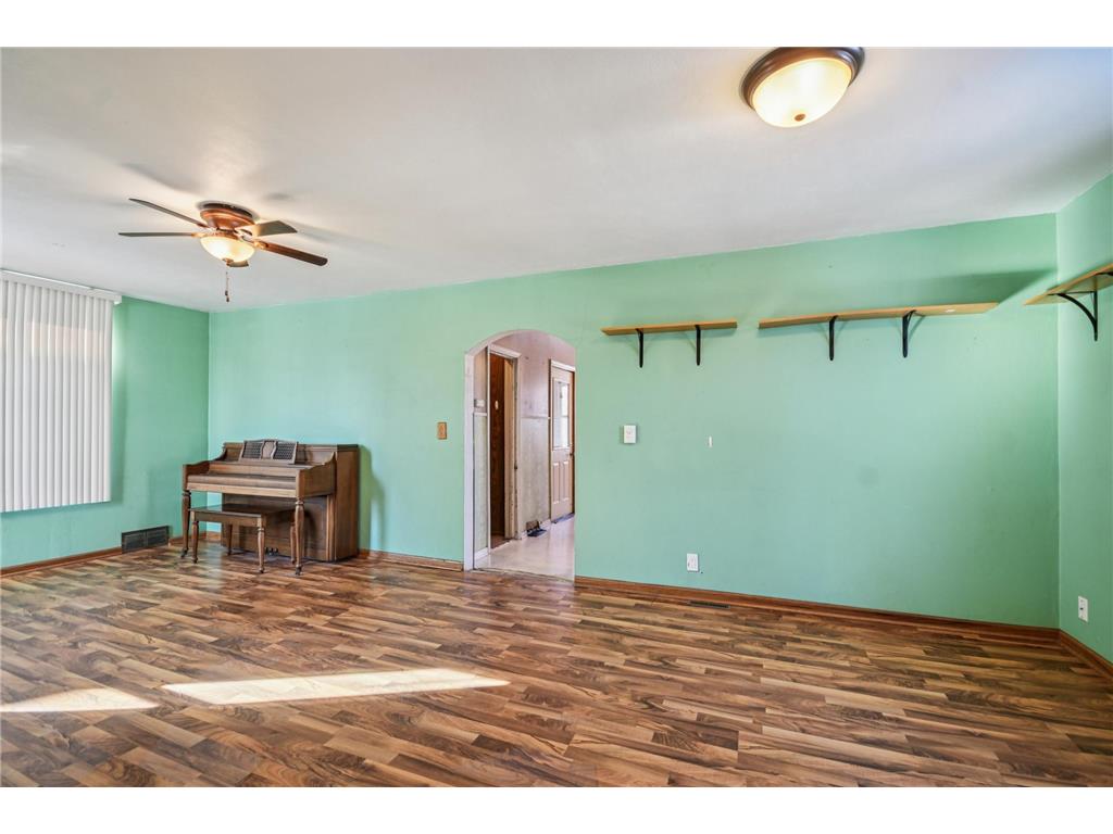1417 Marion Street Saint Paul MN 55117 7056507 image15