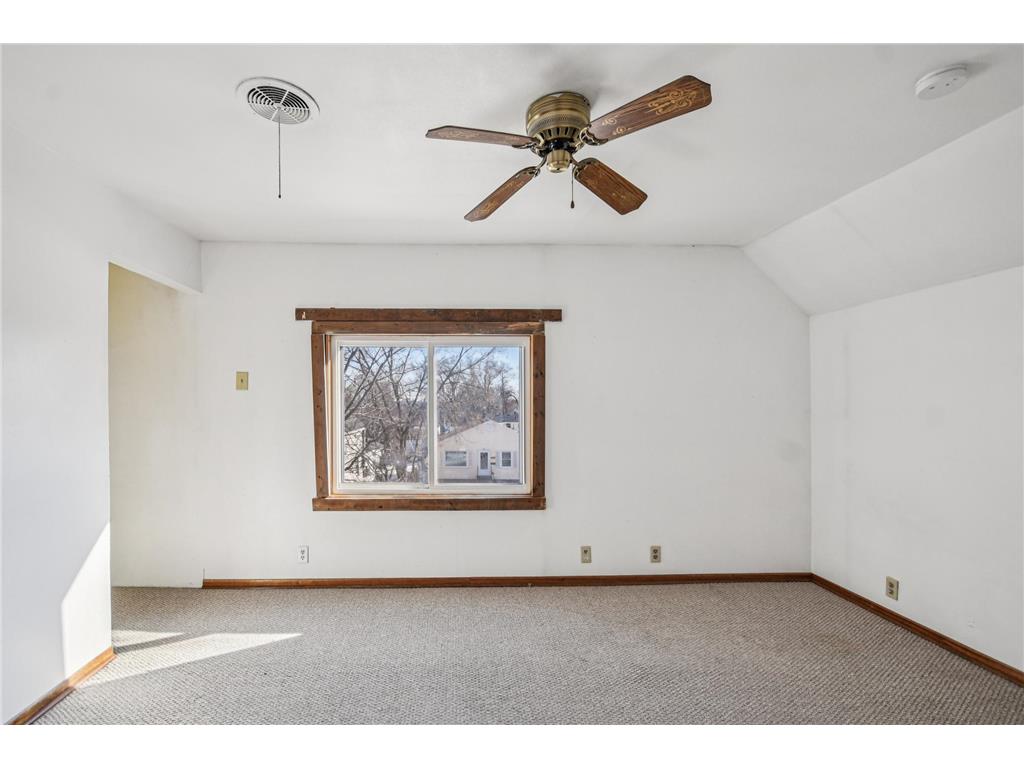 1417 Marion Street Saint Paul MN 55117 7056507 image18