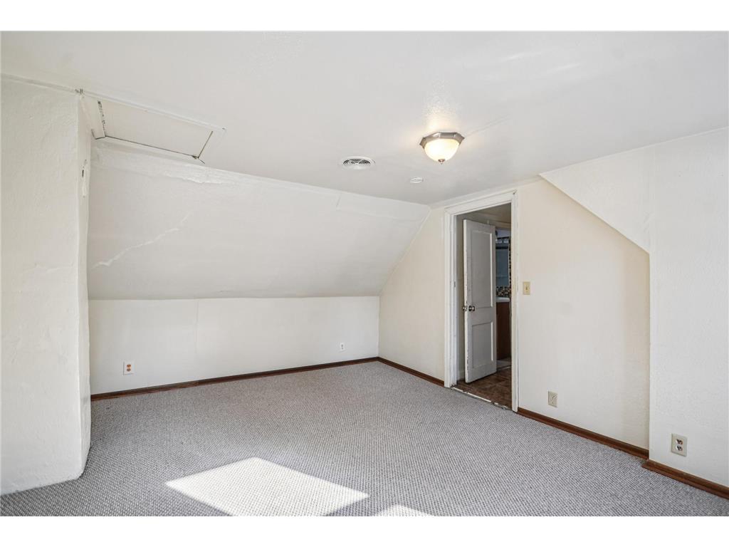 1417 Marion Street Saint Paul MN 55117 7056507 image29