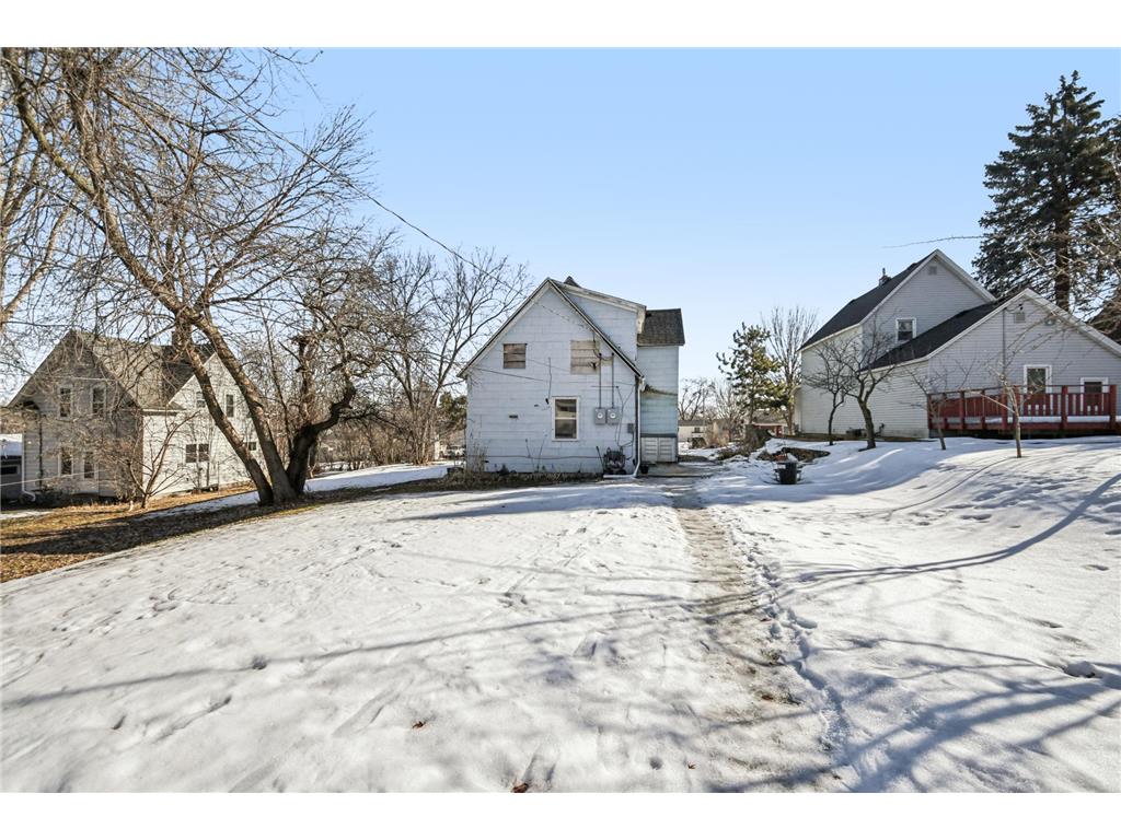1417 Marion Street Saint Paul MN 55117 7056507 image40