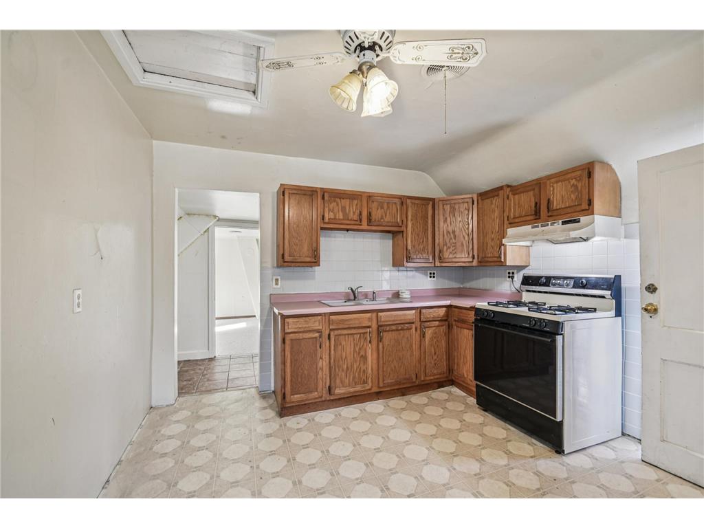 1417 Marion Street Saint Paul MN 55117 7056507 image9