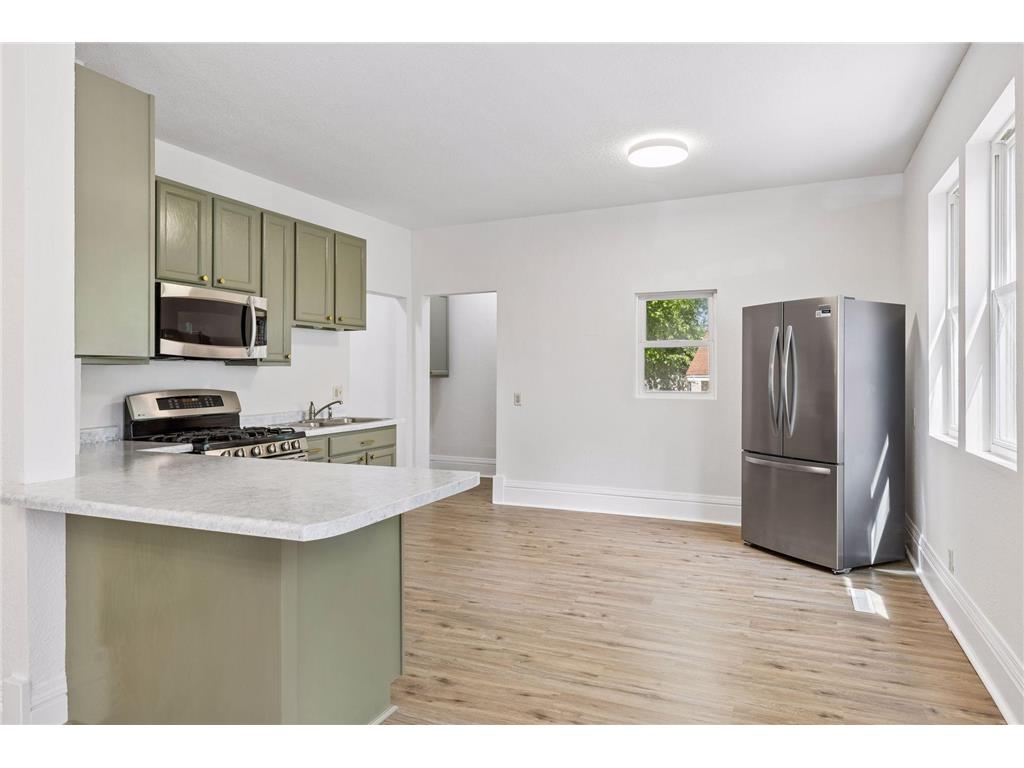 1417 Monroe Street NE Minneapolis MN 55413 7078245 image12