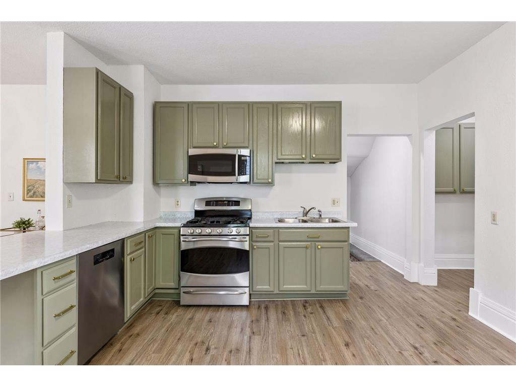 1417 Monroe Street NE Minneapolis MN 55413 7078245 image13