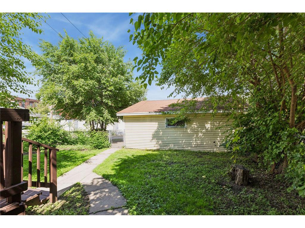 1417 Monroe Street NE Minneapolis MN 55413 7078245 image32