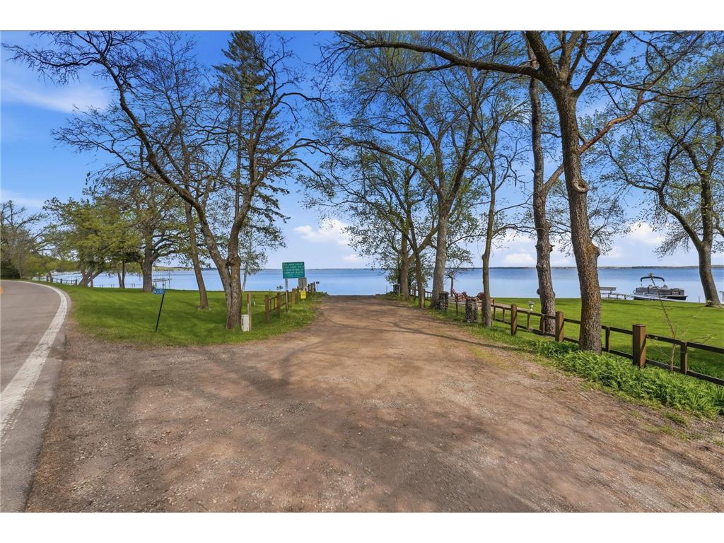 14171 Skyline Drive New London Twp MN 56288 - Green 7070945 image23