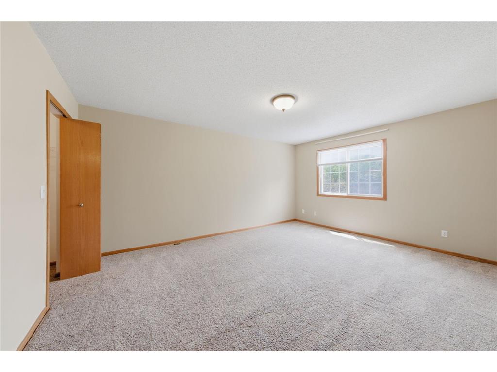 14172 Plymouth Avenue #28 Burnsville MN 55337 7085987 image17