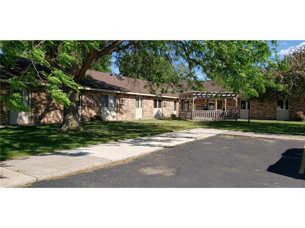 1418 Black Oak Avenue #105 Montevideo MN 56265 7048755 image1