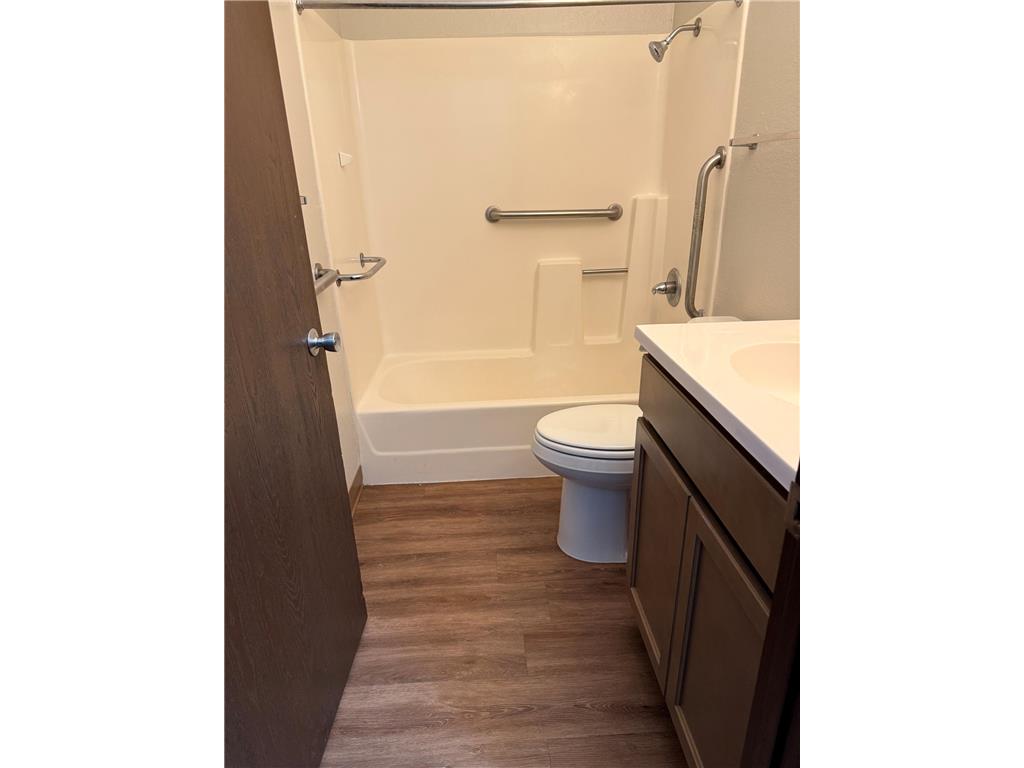 1418 Black Oak Avenue #105 Montevideo MN 56265 7048755 image11