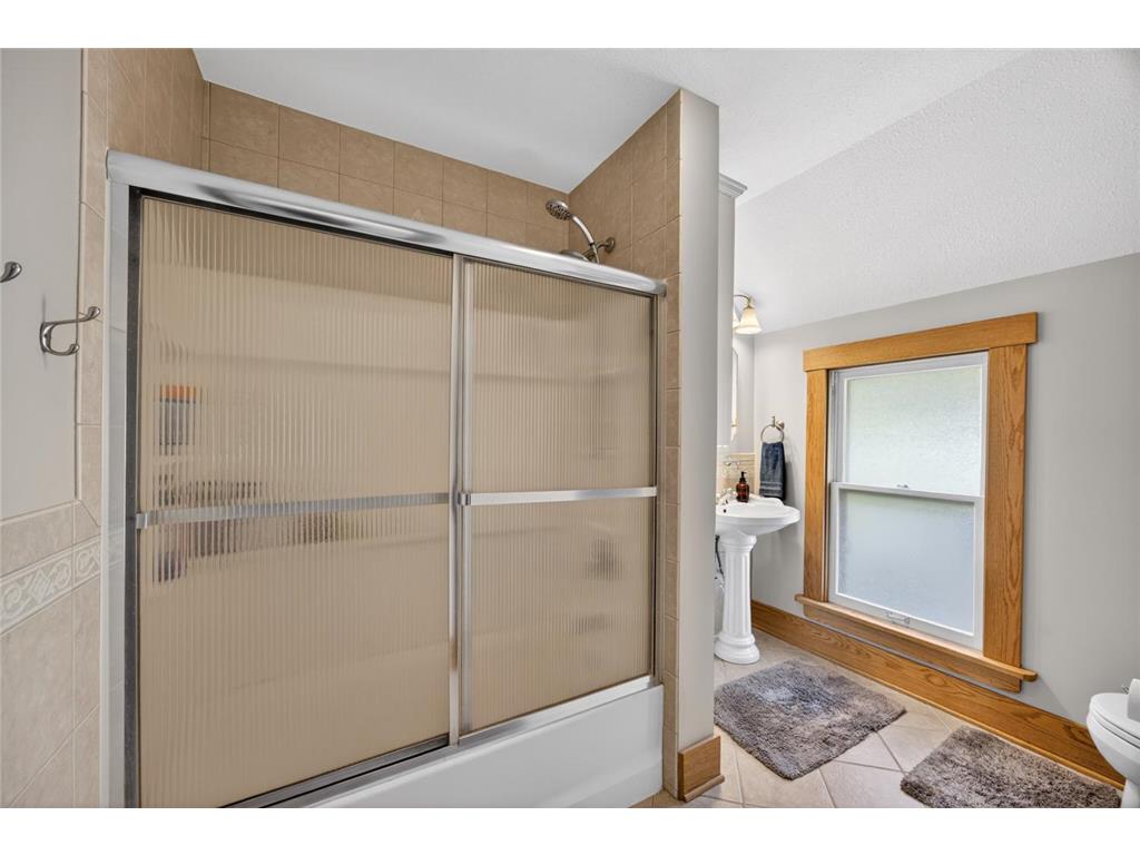 1418 Center Street W Rochester MN 55902 7070870 image24