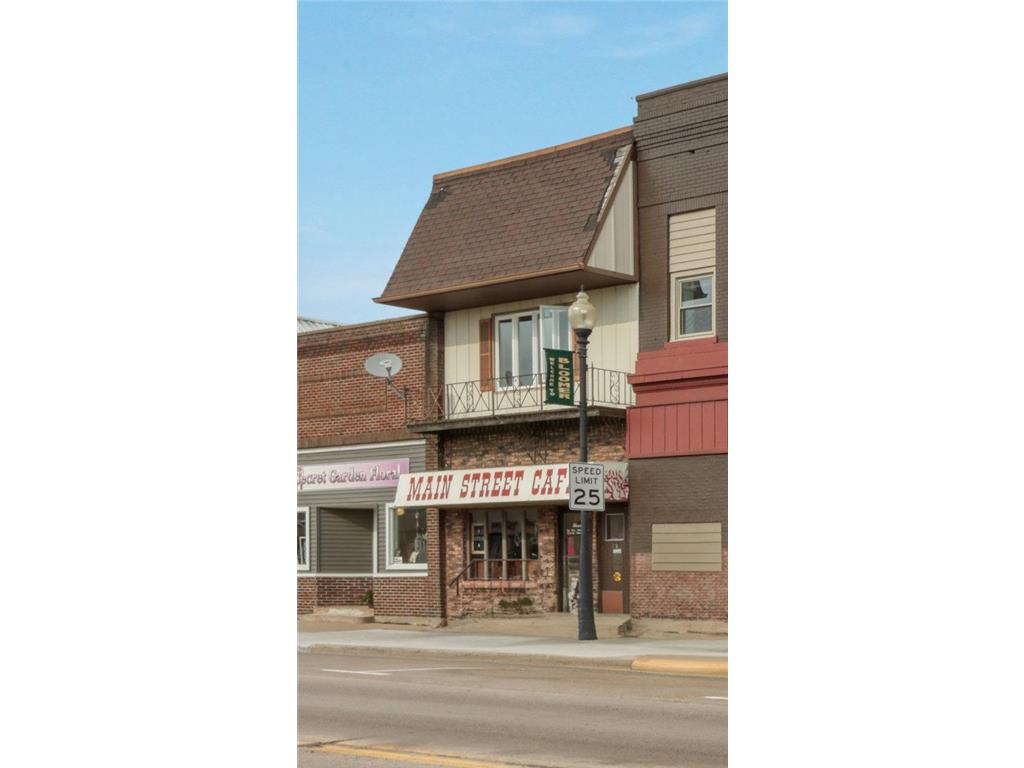 1418 Main Street Bloomer WI 54724 6743156 image2