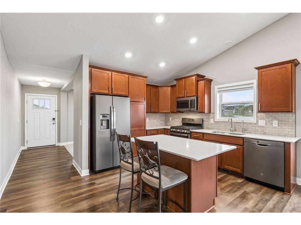 1418 Nutmeg Circle Carver MN 55315 7061826 image2