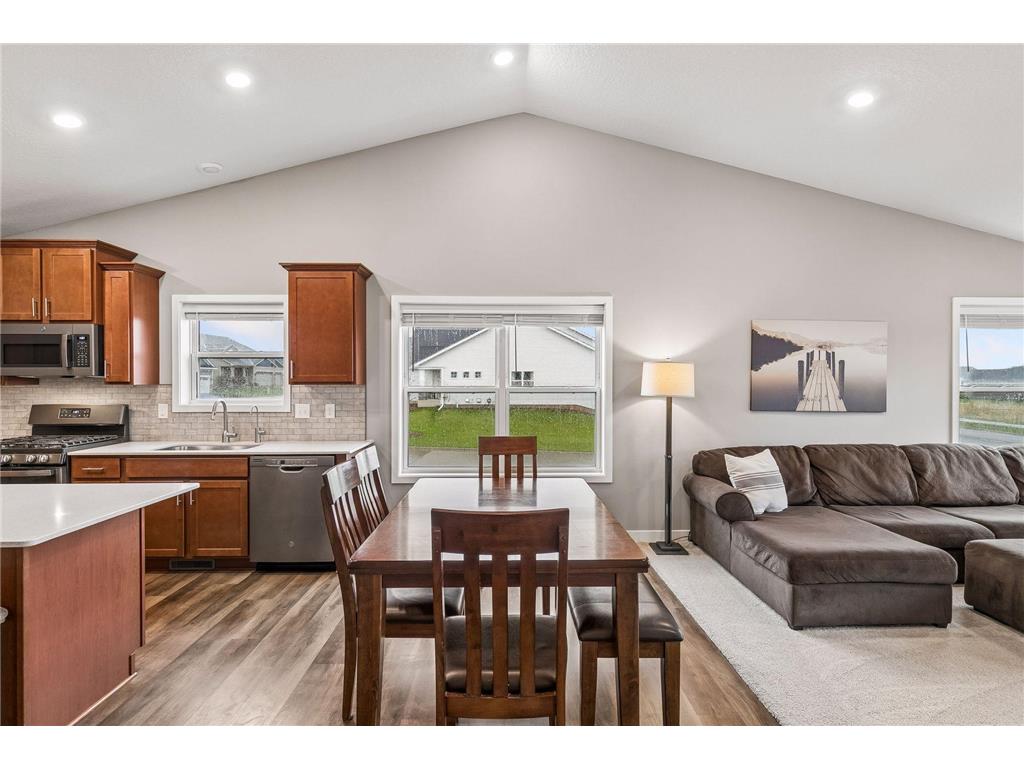 1418 Nutmeg Circle Carver MN 55315 7061826 image8