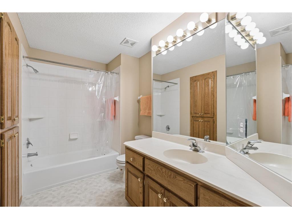 14180 Dehnsfield Road Rogers MN 55374 7072029 image36