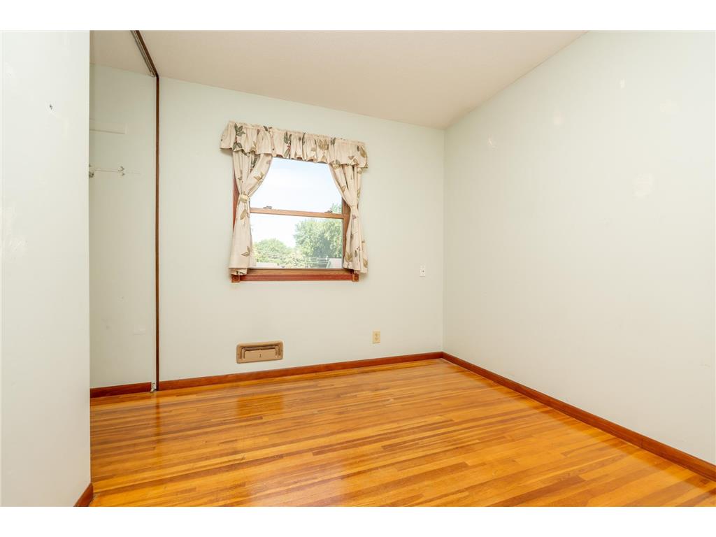 14180 Germane Avenue Apple Valley MN 55124 7110400 image18
