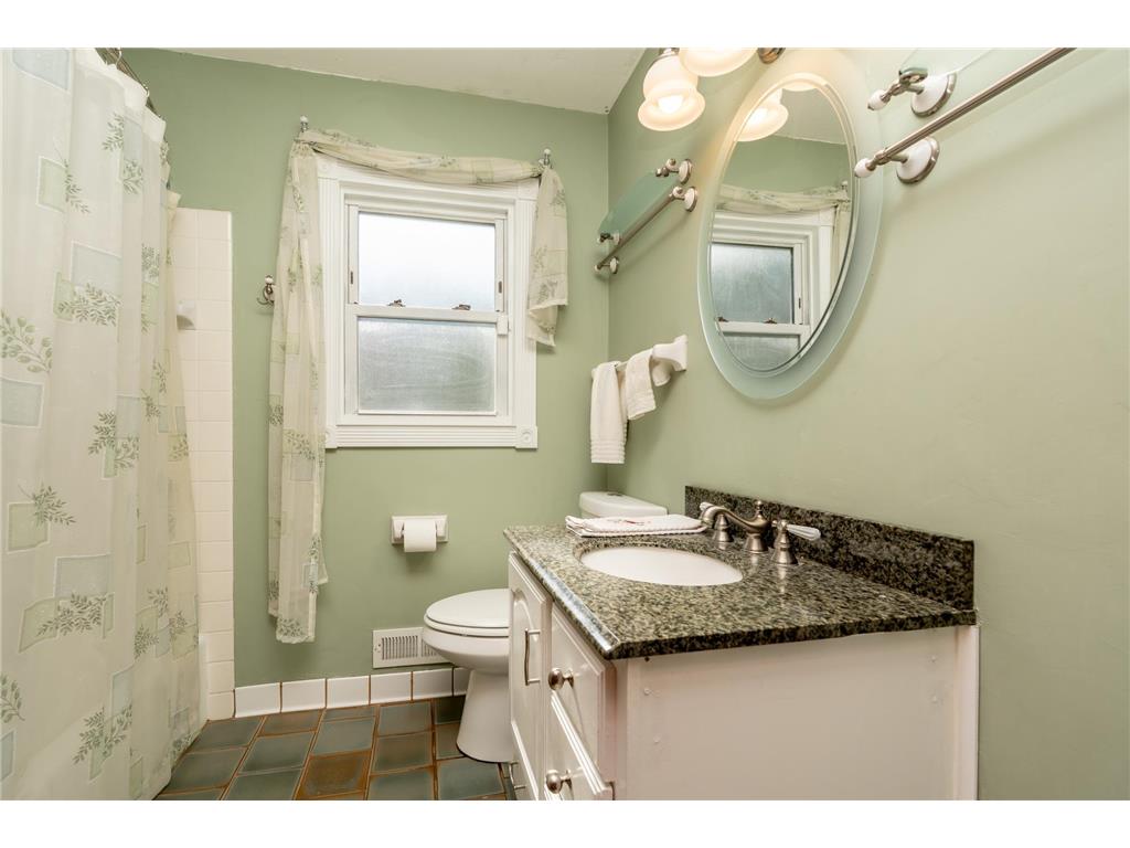 14180 Germane Avenue Apple Valley MN 55124 7110400 image20