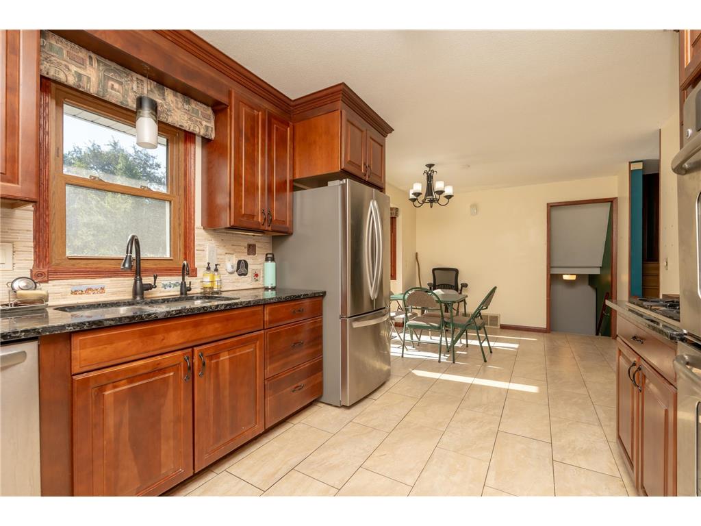 14180 Germane Avenue Apple Valley MN 55124 7110400 image8