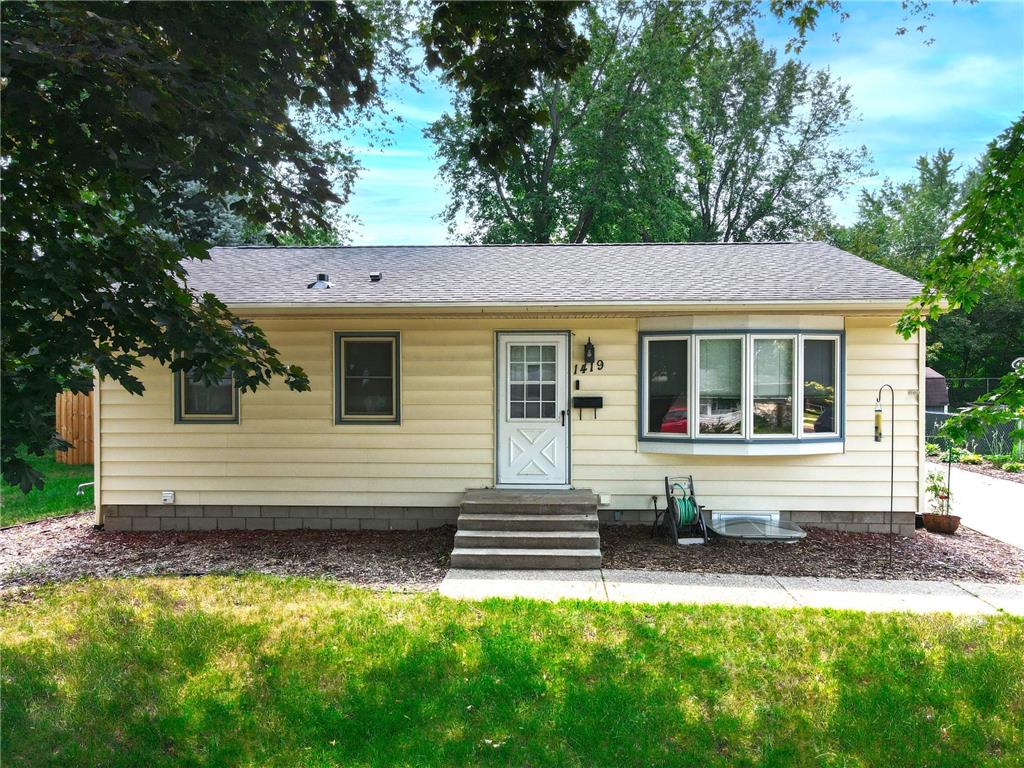 1419 Highland Place Faribault MN 55021 6415197 image1