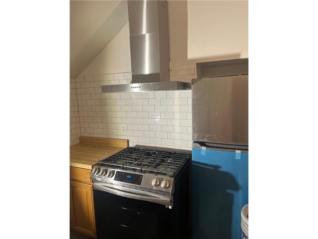 1419 University Avenue NE Minneapolis MN 55413 6818784 image5