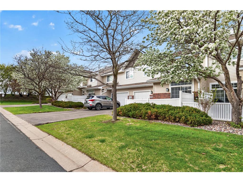 14194 Plymouth Avenue Burnsville MN 55337 7063577 image2