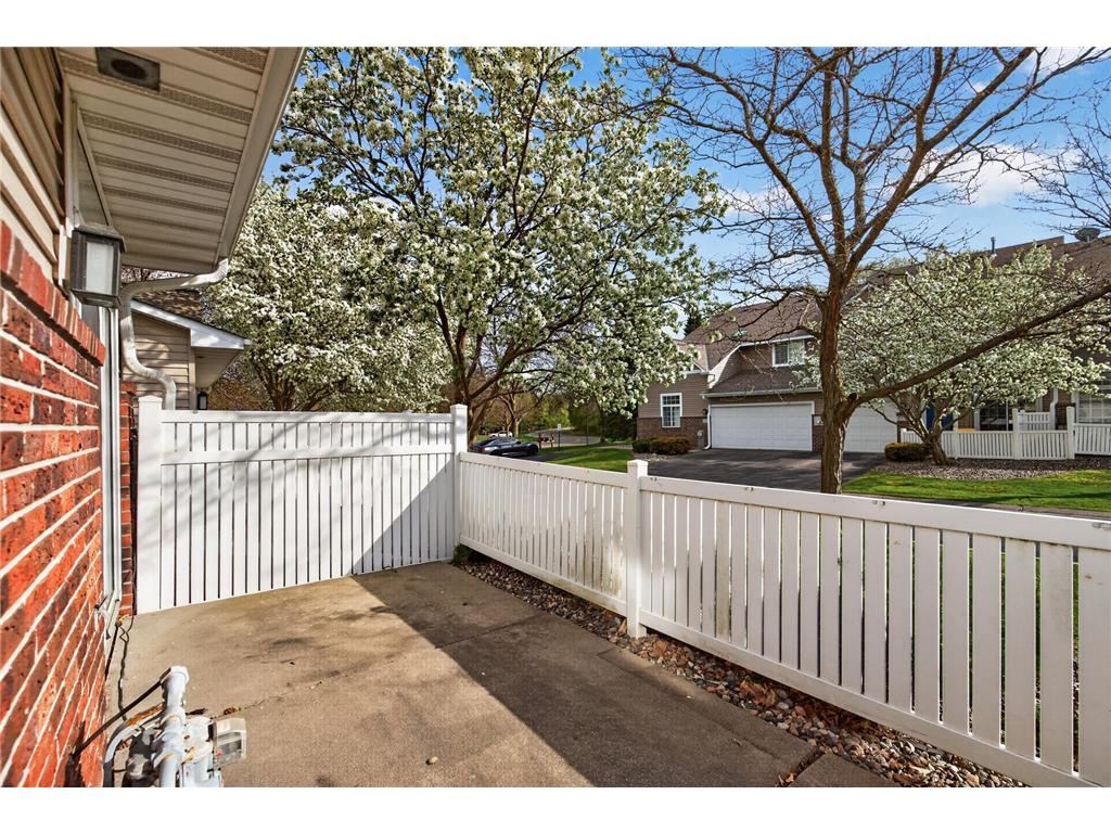 14194 Plymouth Avenue Burnsville MN 55337 7063577 image4