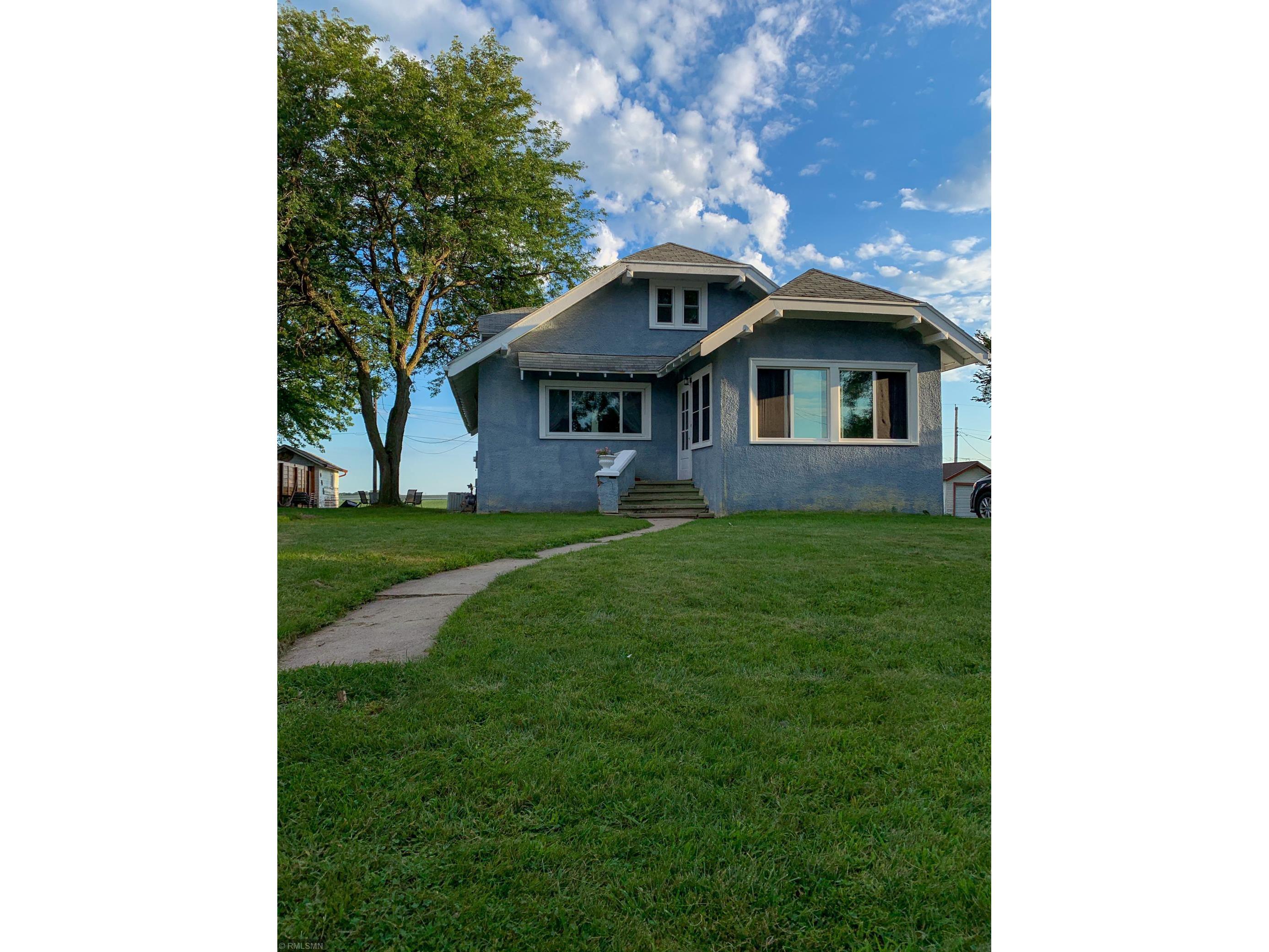 142 E 7th Street, Gibbon, MN 55335 MLS 5645353 Edina Realty