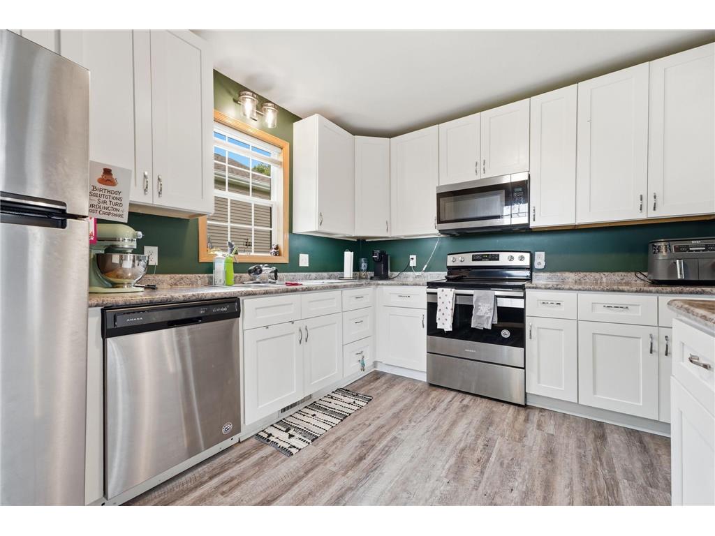 142 Maple Street E Amery WI 54001 - Apple River 7095033 image10