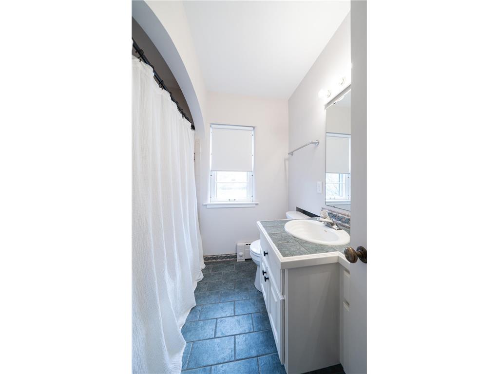 1420 3rd Avenue Anoka MN 55303 7064861 image11