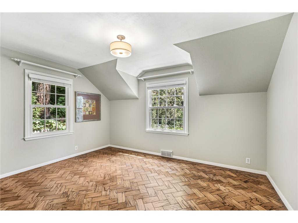 1420 Alpine Pass Golden Valley MN 55416 7084256 image36