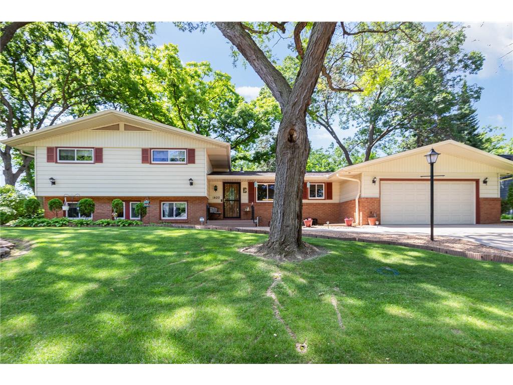 1420 Glacier Lane NE Fridley MN 55421 6551555 image1