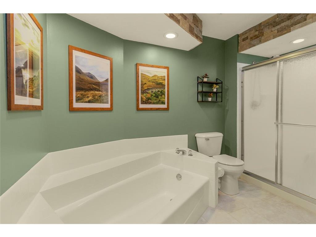 1420 Hilo Avenue N Oakdale MN 55128 7079193 image11