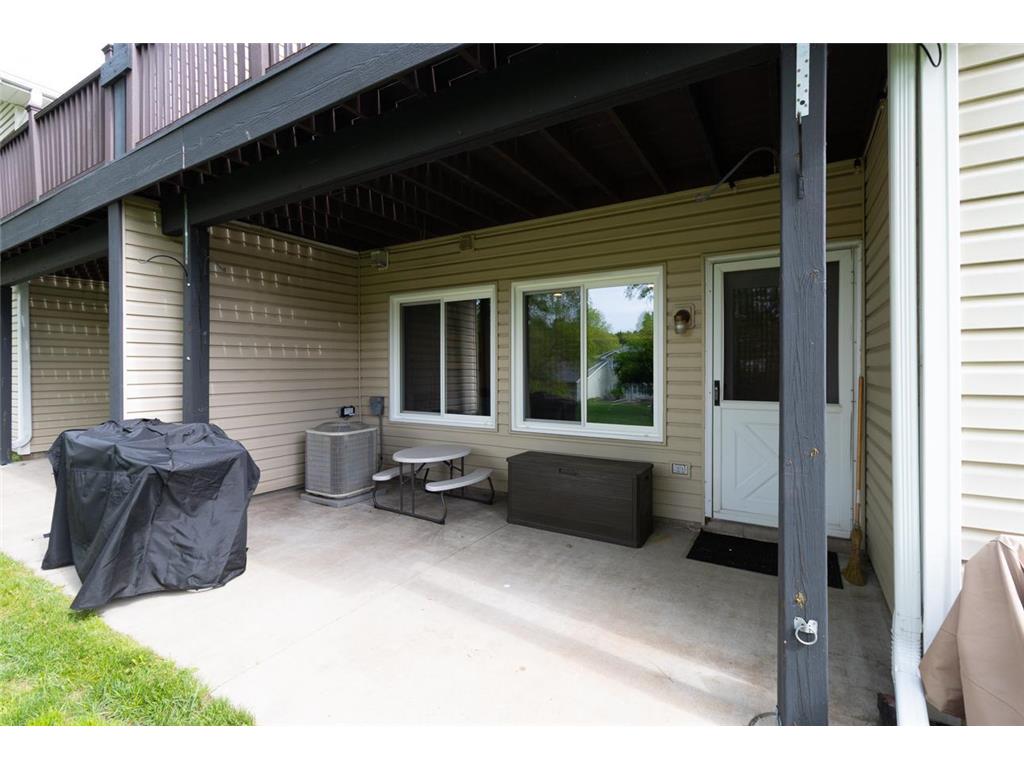 1420 Hilo Avenue N Oakdale MN 55128 7079193 image17