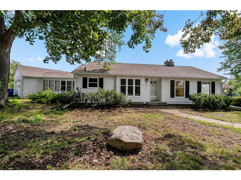 1420 Mississippi River Boulevard S Saint Paul MN 55116 - Mississippi 6756070 image1