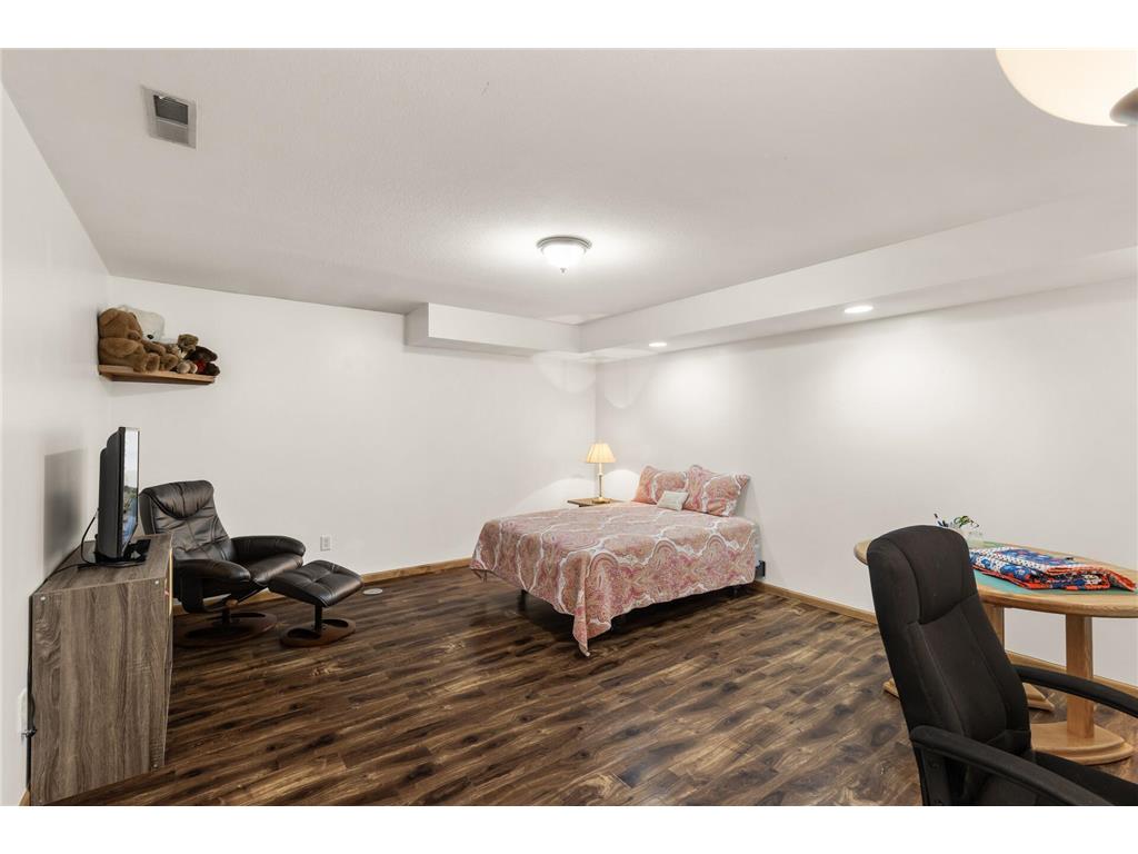 1420 Summit Shores Drive Burnsville MN 55306 - Earley 6786092 image25