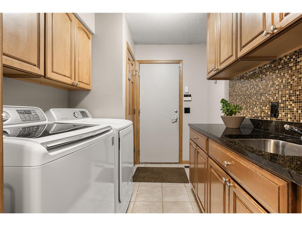 1420 Summit Shores Drive Burnsville MN 55306 - Earley 6786092 image30