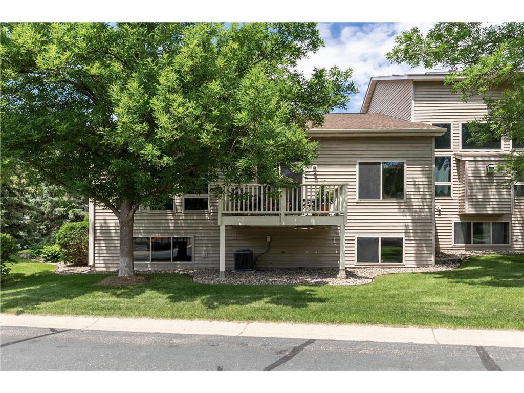 1420 Summit Shores Drive Burnsville MN 55306 - Earley 7003012 image33