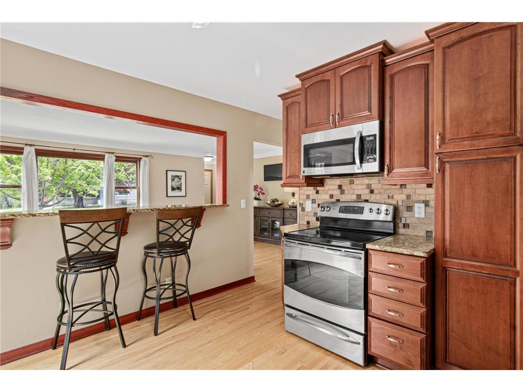 1420 Winnetka Avenue N Golden Valley MN 55427 7064048 image11