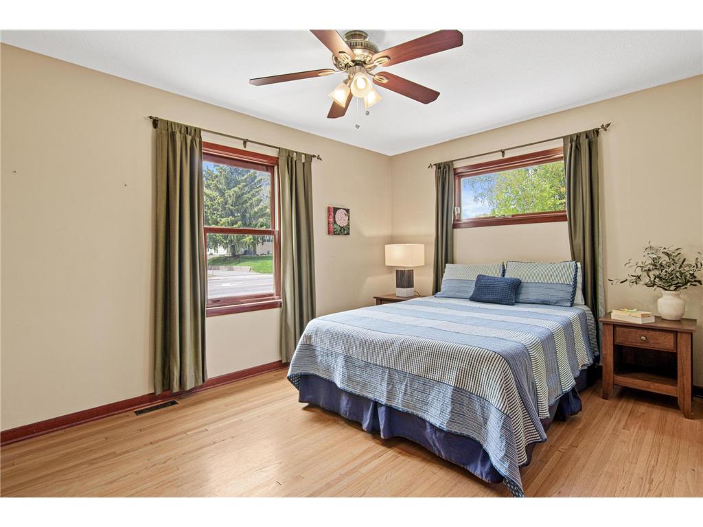 1420 Winnetka Avenue N Golden Valley MN 55427 7064048 image16