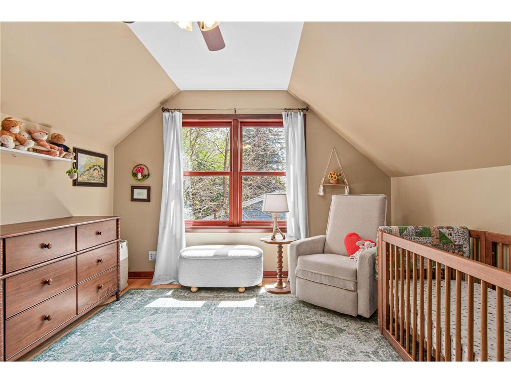 1420 Winnetka Avenue N Golden Valley MN 55427 7064048 image25