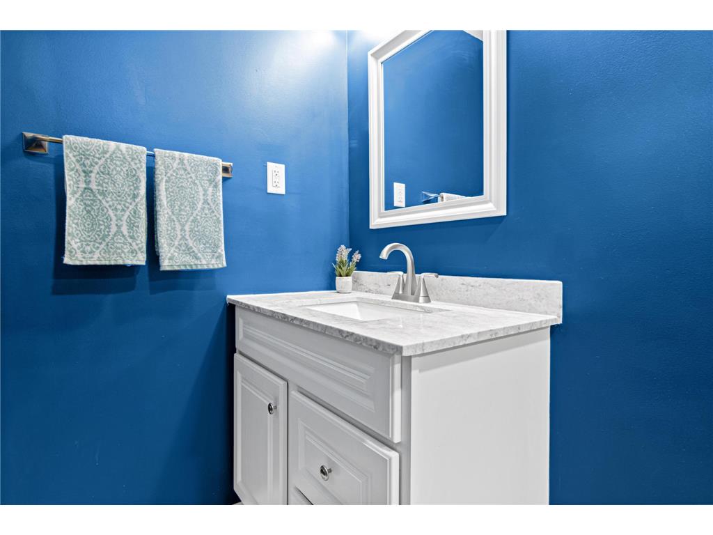 1420 Winnetka Avenue N Golden Valley MN 55427 7064048 image31