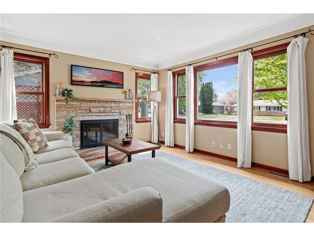 1420 Winnetka Avenue N Golden Valley MN 55427 7064048 image5