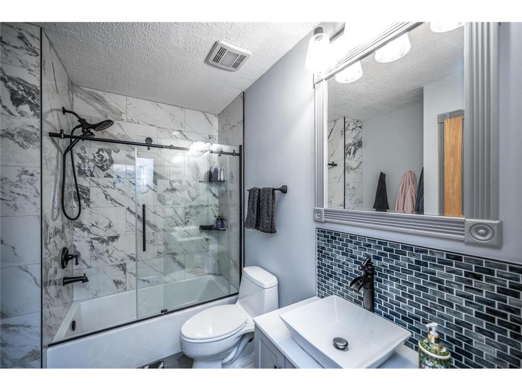 14200 Belfast Court Rosemount MN 55068 7018571 image27