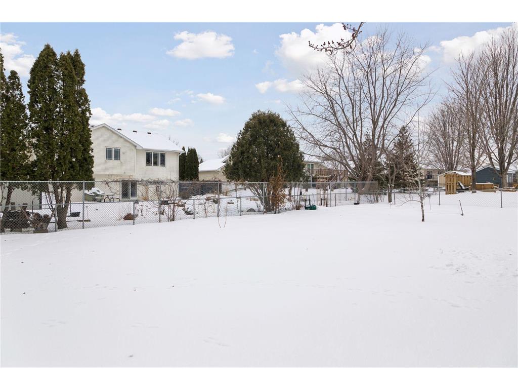 14200 Belfast Court Rosemount MN 55068 7018571 image42