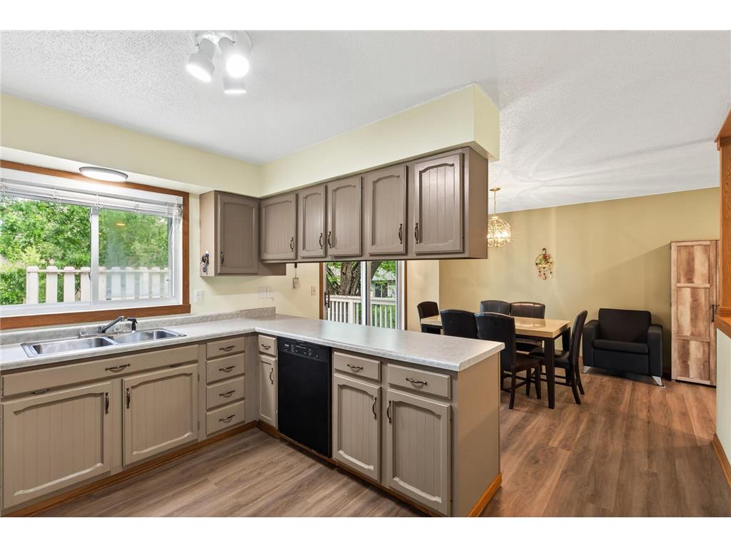 14200 Timothy Avenue NE Prior Lake MN 55372 - Lower Prior 7075991 image16