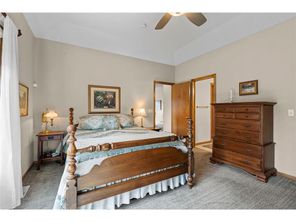 14207 41st Avenue N Plymouth MN 55446 7047782 image12