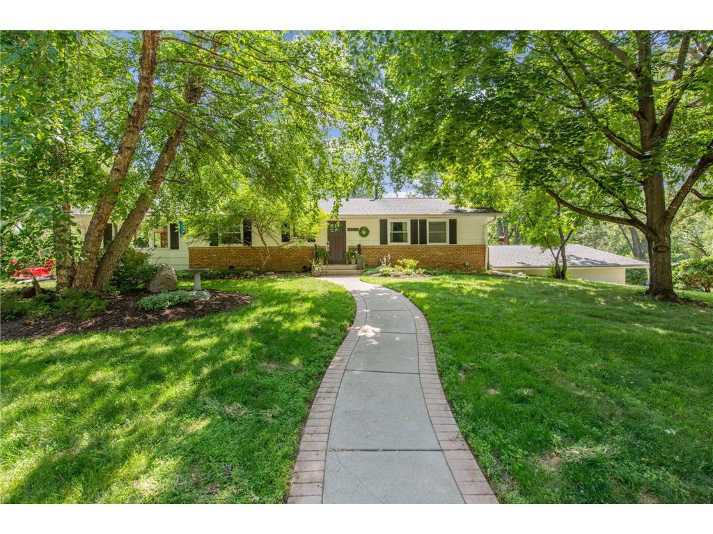 14208 Charing Cross Eden Prairie MN 55346 6398630 image1