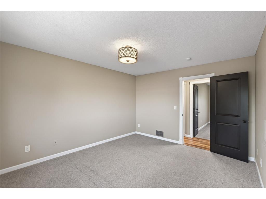 1421 63rd Lane Brooklyn Center MN 55430 7038445 image15