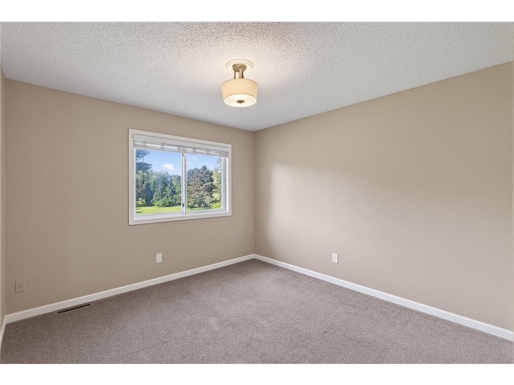 1421 63rd Lane Brooklyn Center MN 55430 7038445 image18