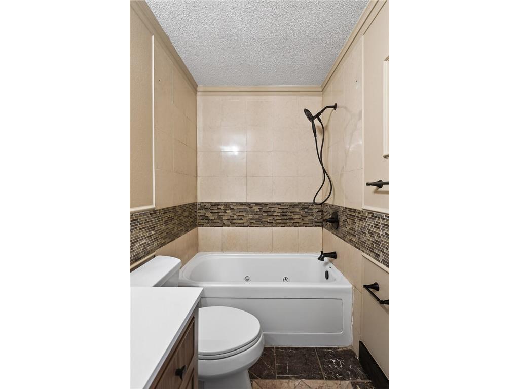 1421 63rd Lane Brooklyn Center MN 55430 7038445 image23