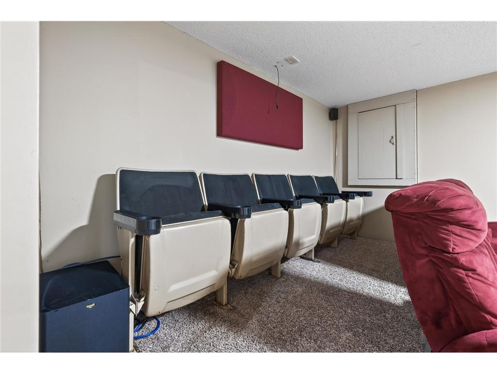1421 63rd Lane Brooklyn Center MN 55430 7038445 image26